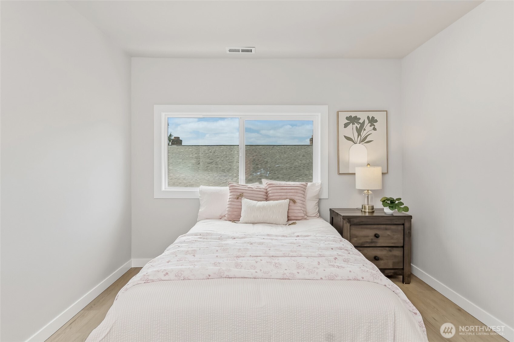 111 Tule Lake Road E