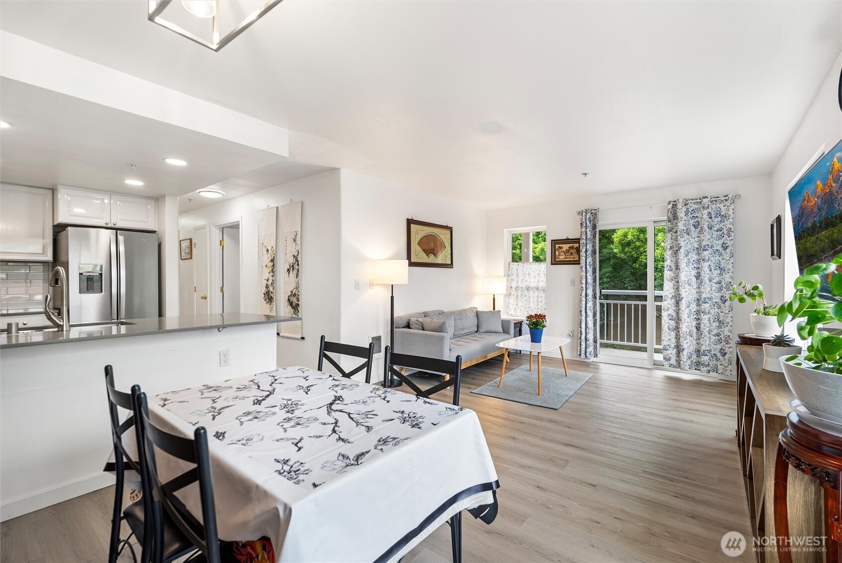 2805 NE 125th Street Unit: 304