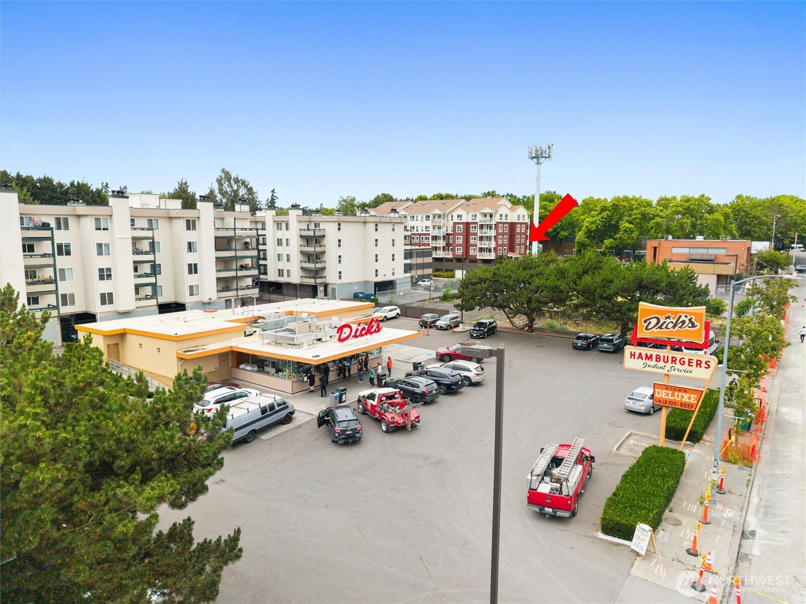 2805 NE 125th Street Unit: 304