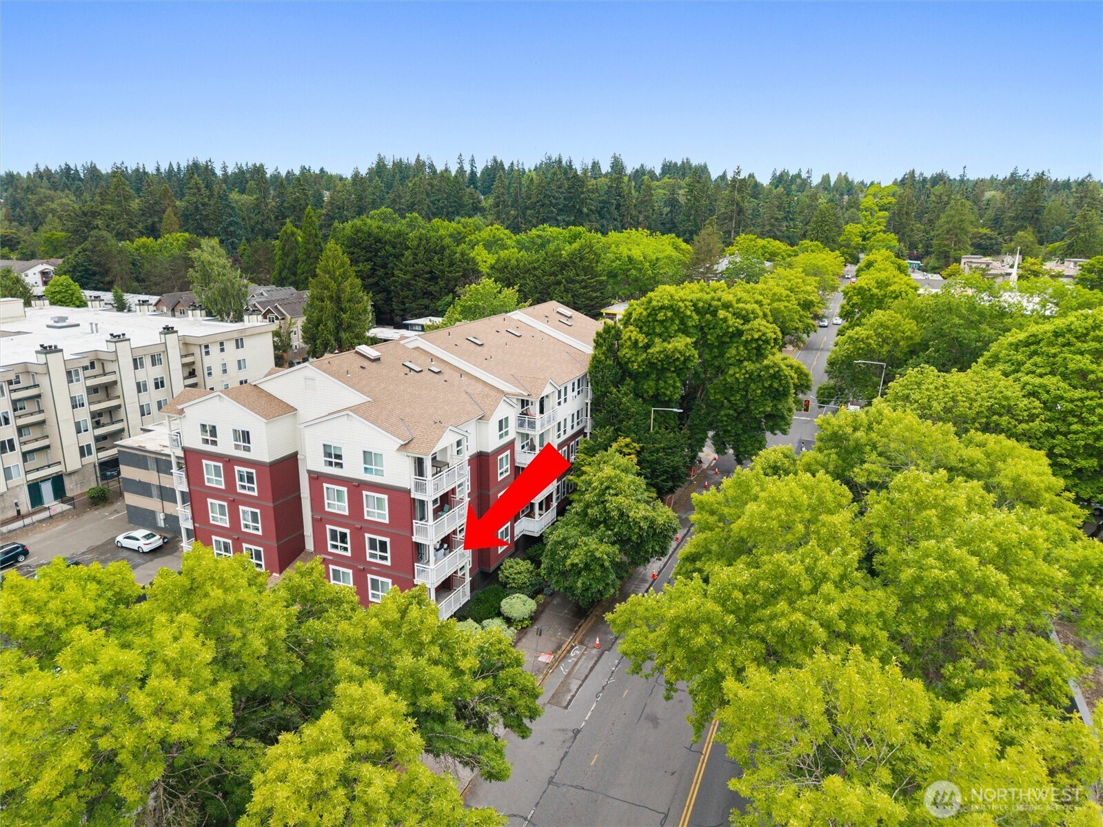 2805 NE 125th Street Unit: 304