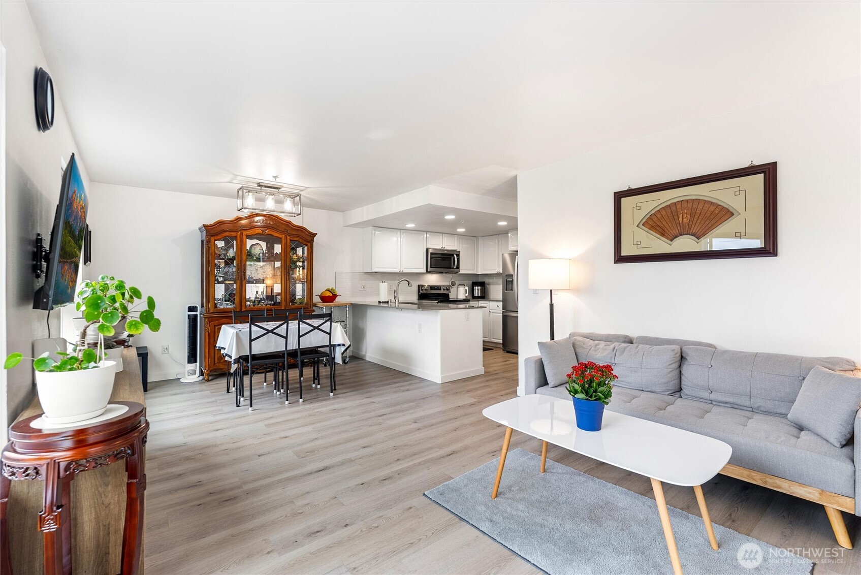 2805 NE 125th Street Unit: 304