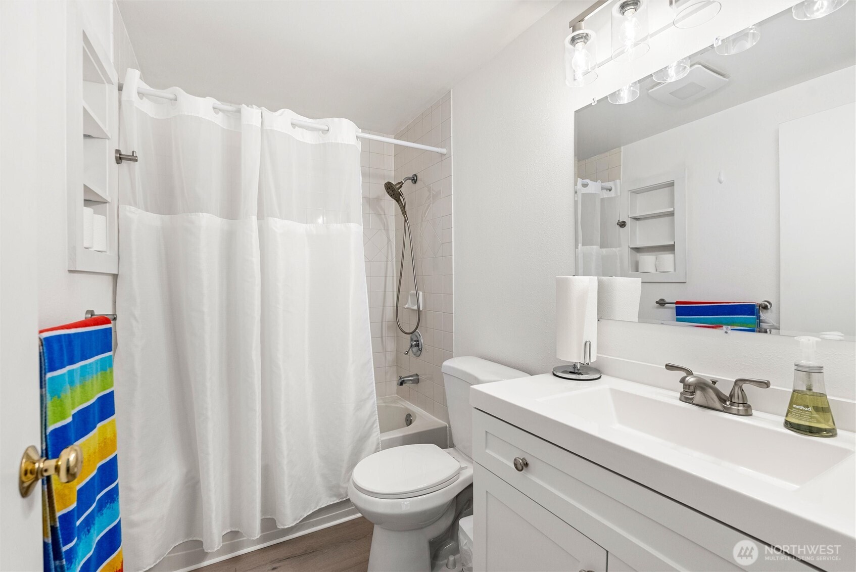 2805 NE 125th Street Unit: 304