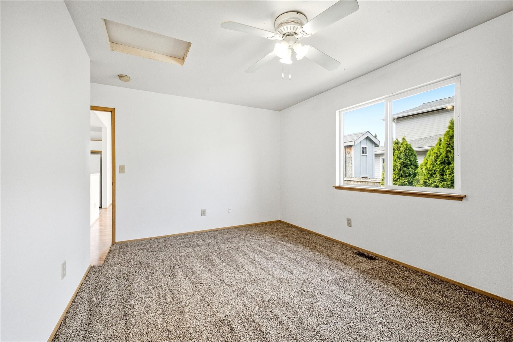 4007 167th Street NE
