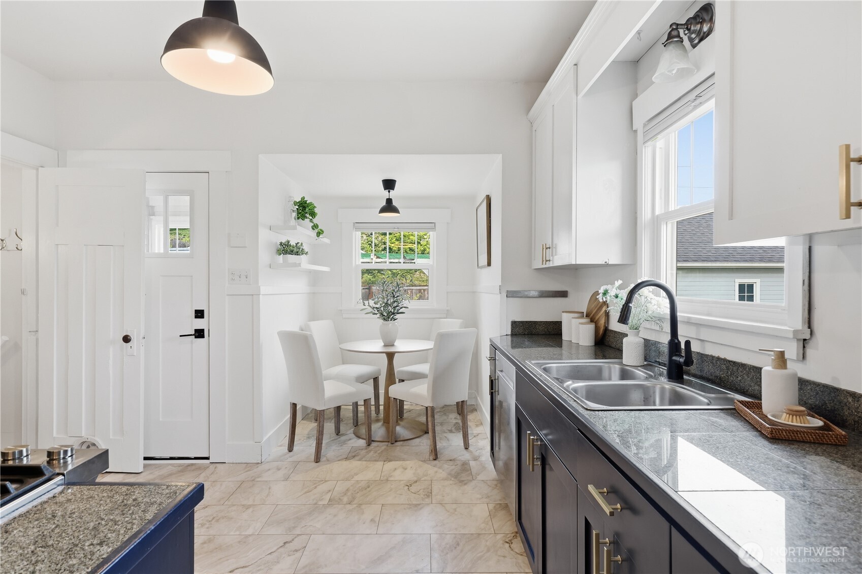 3416 Nassau Street