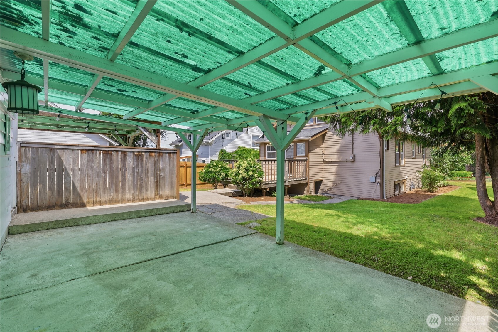 3416 Nassau Street