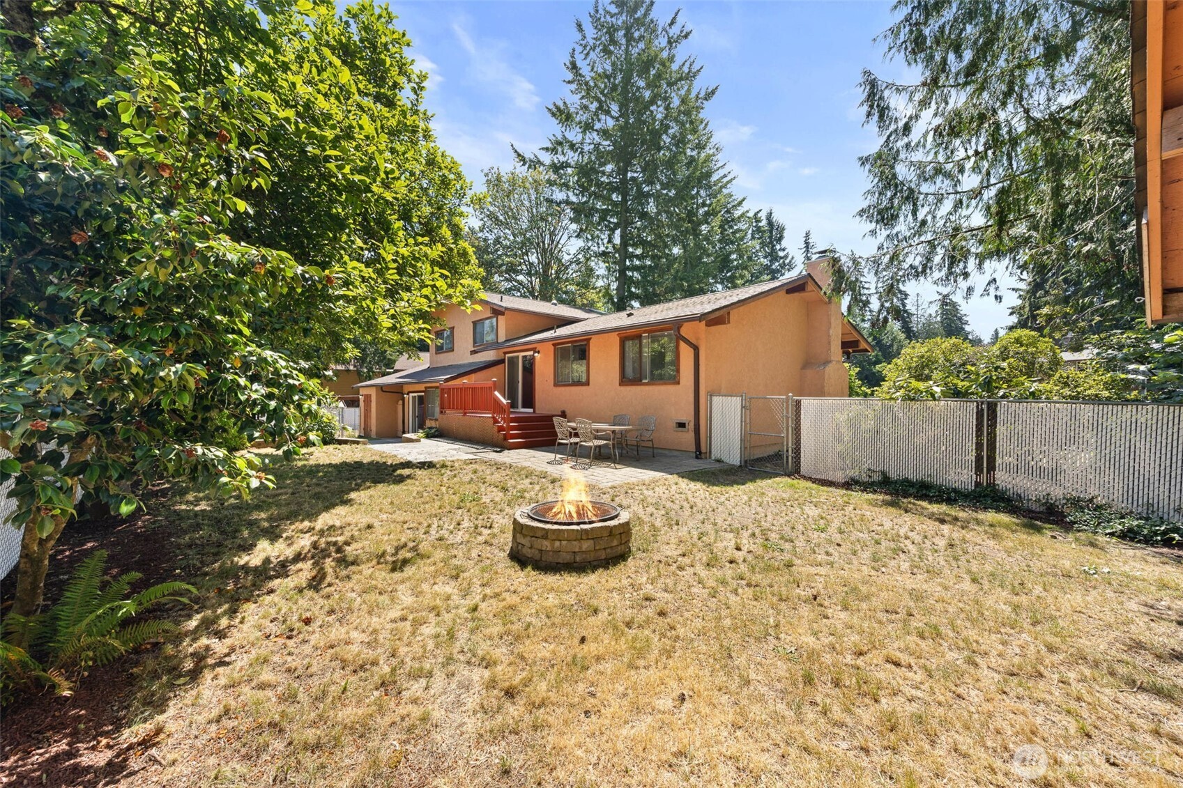 3560 NE Arrowhead Drive