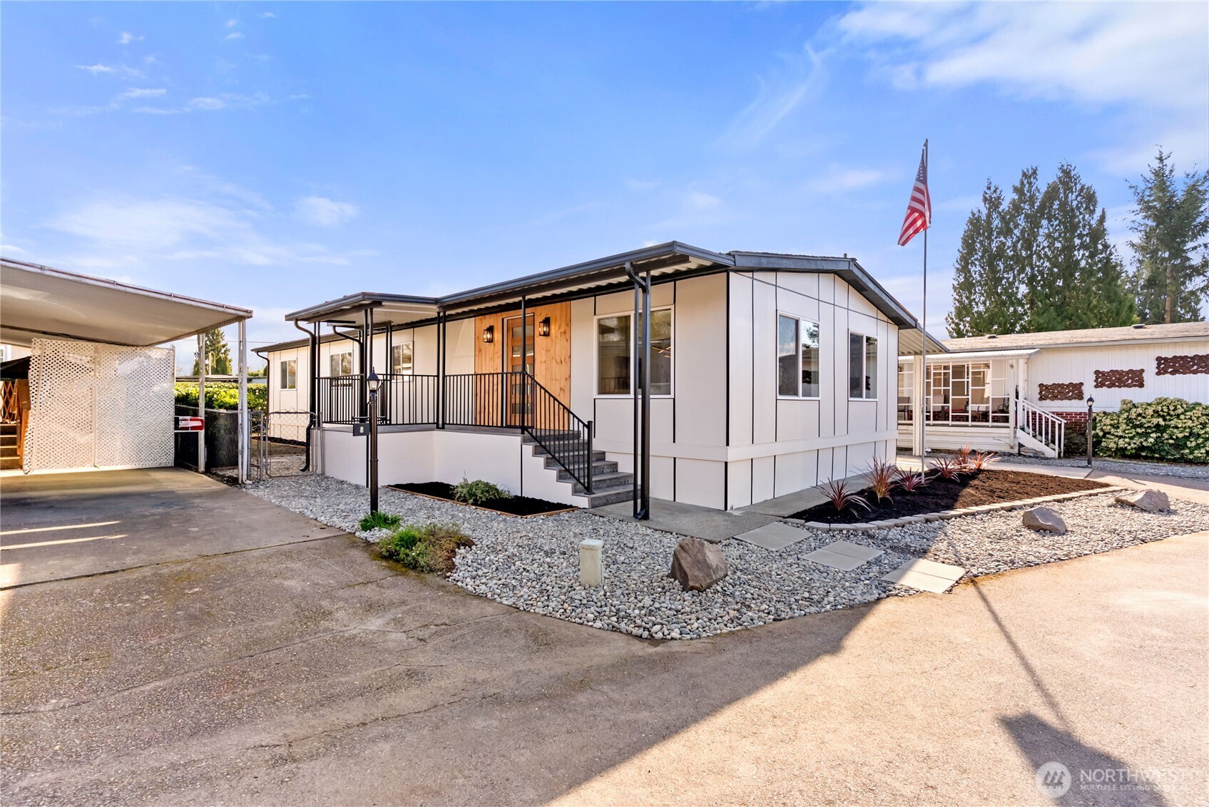1510 Maple Lane Unit: 7