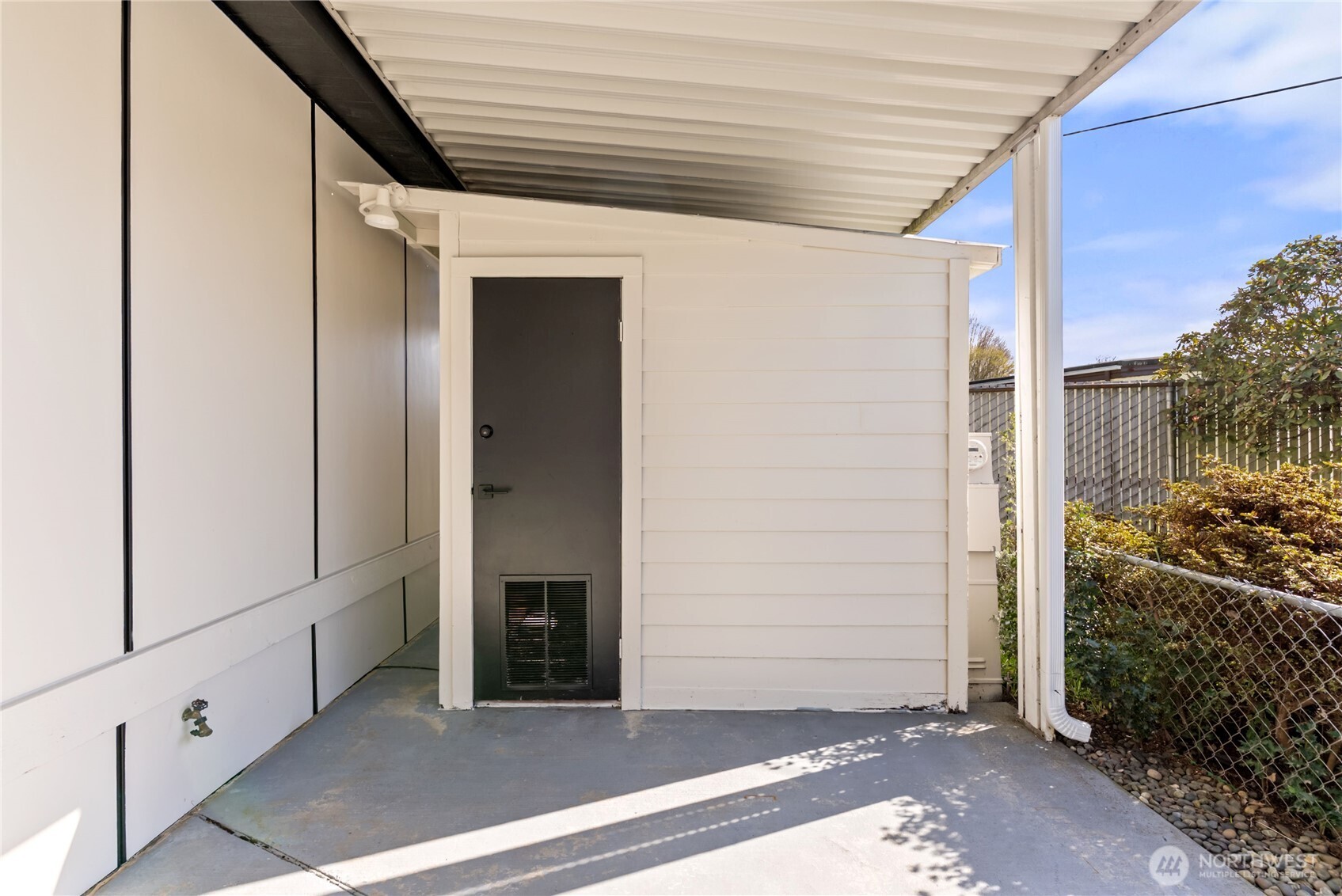 1510 Maple Lane Unit: 7