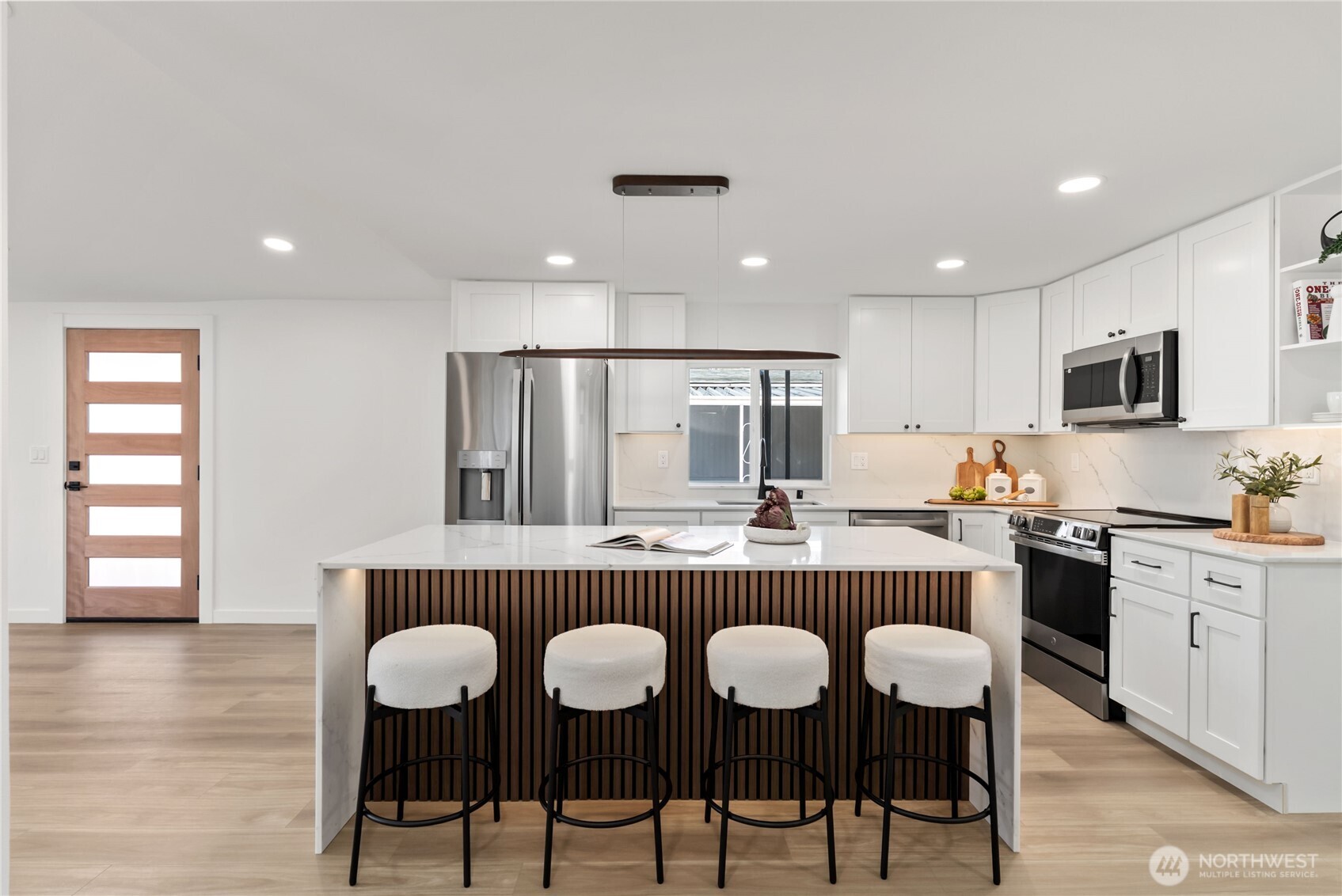 1510 Maple Lane Unit: 7