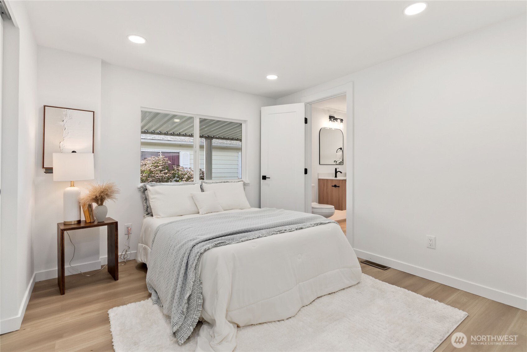 1510 Maple Lane Unit: 7