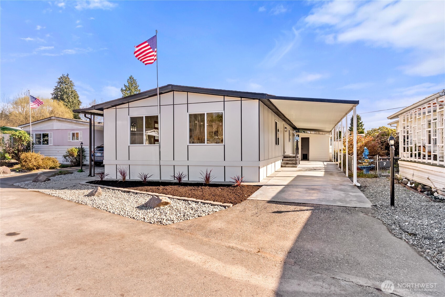 1510 Maple Lane Unit: 7