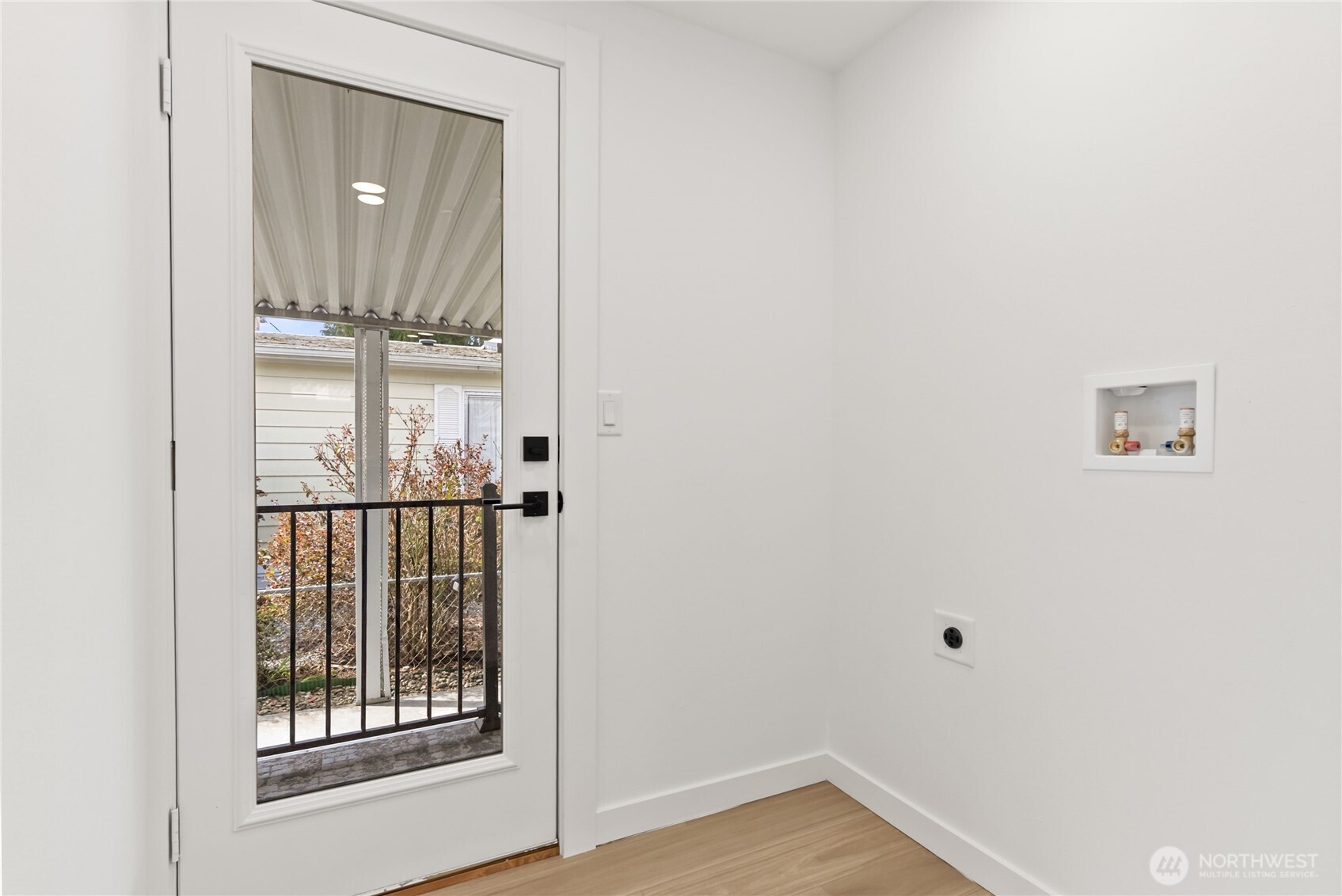 1510 Maple Lane Unit: 7