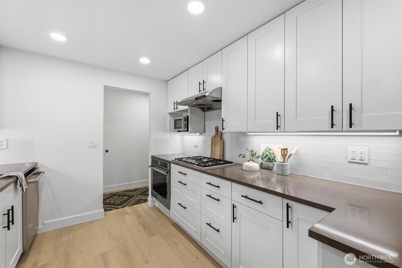 16111 NE 100th Street