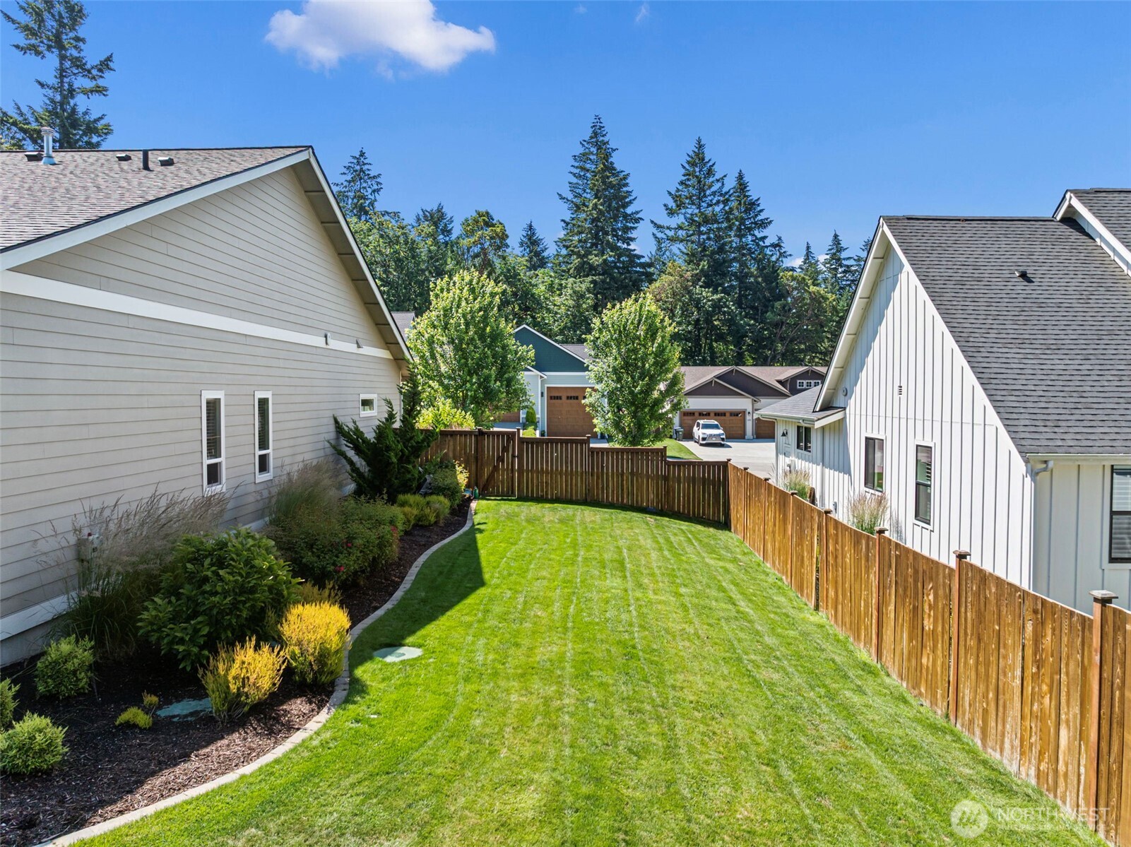 6105 132nd Street Ct NW