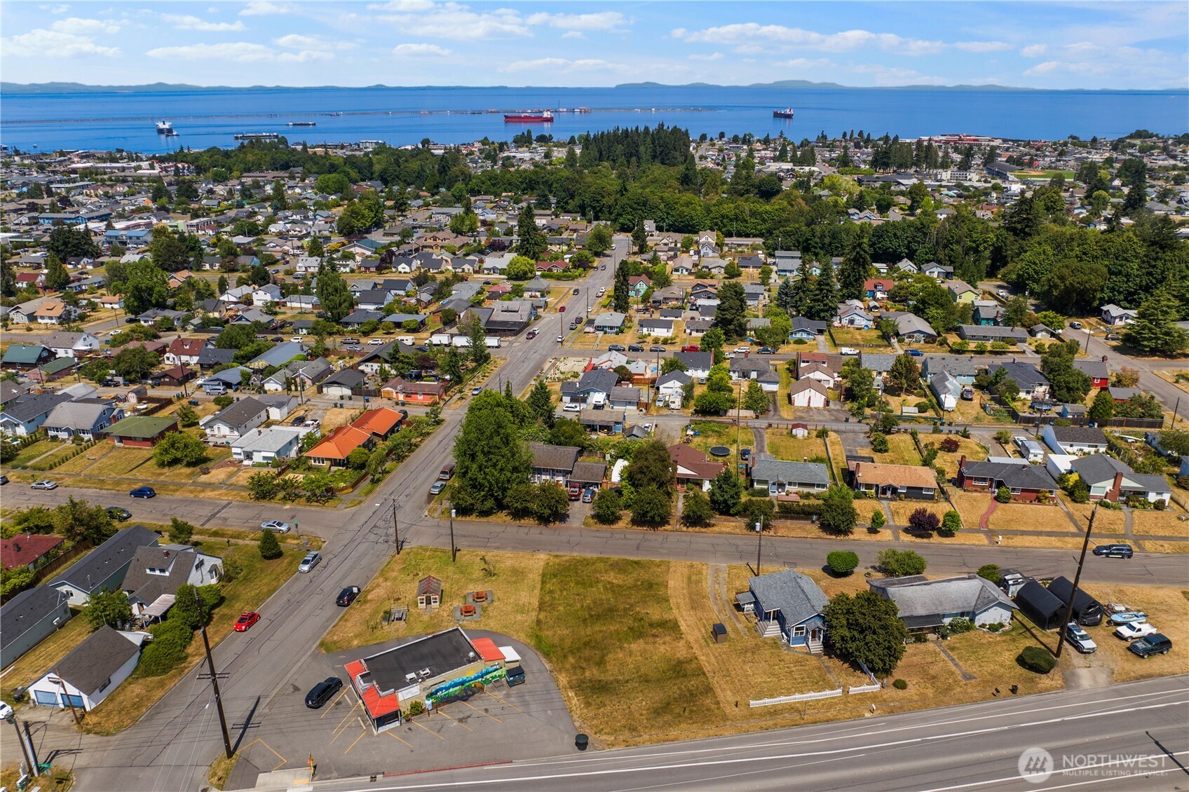 709 E Lauridsen Boulevard