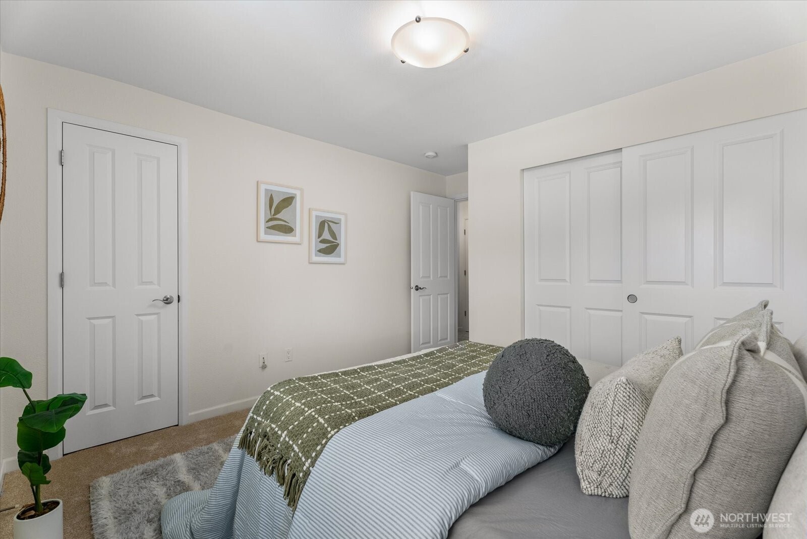 513 142nd Avenue SE Unit: 72