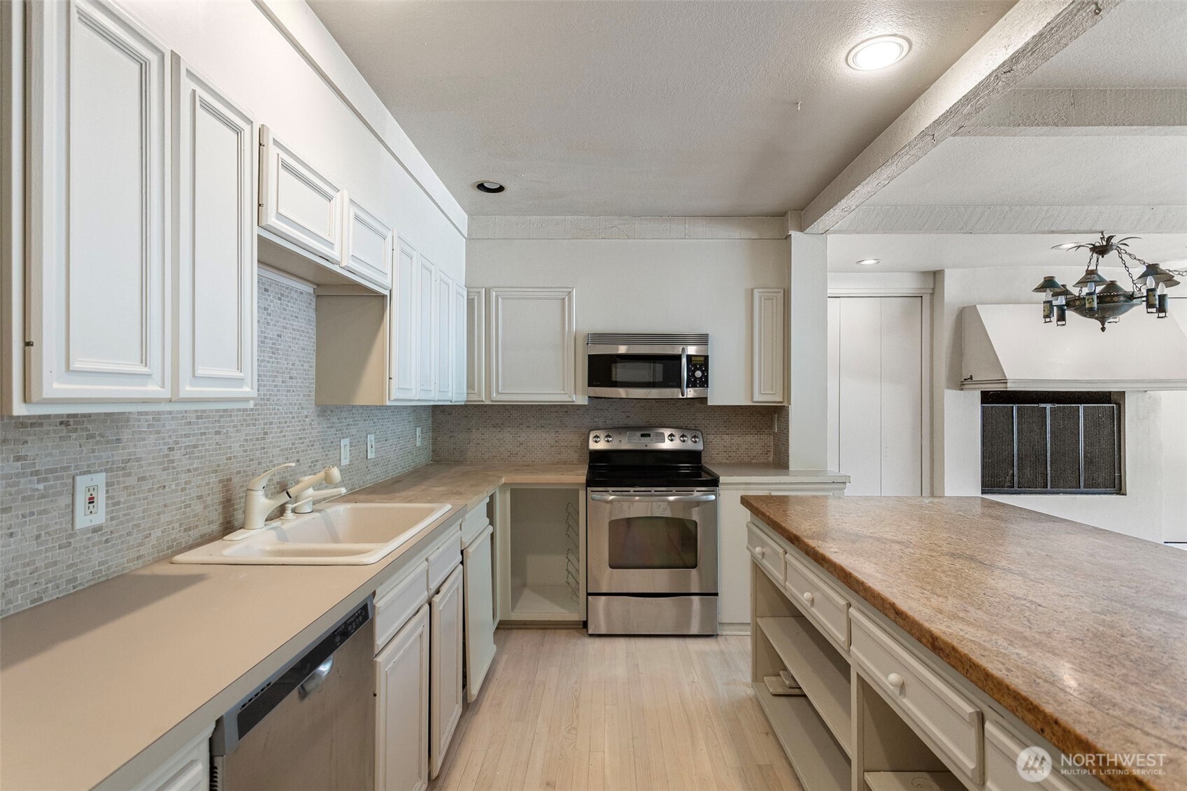10260 Kaylen PL