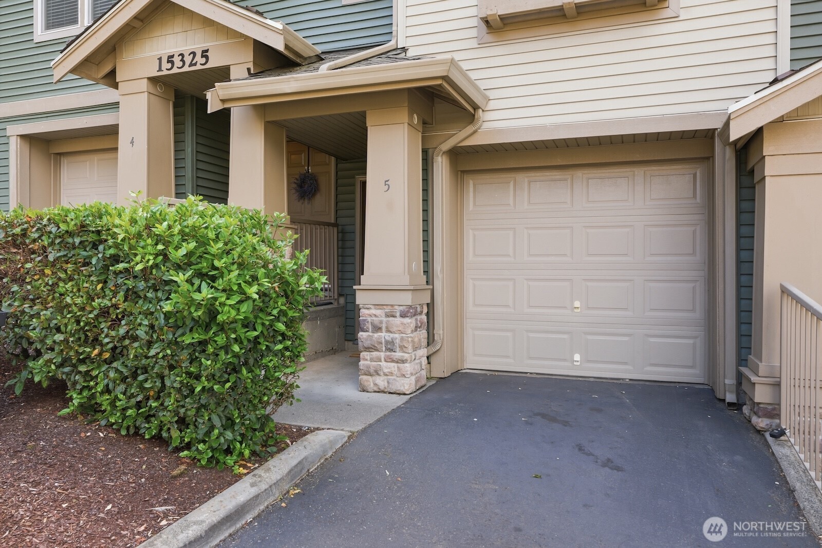 15325 SE 155th Place Unit: J5