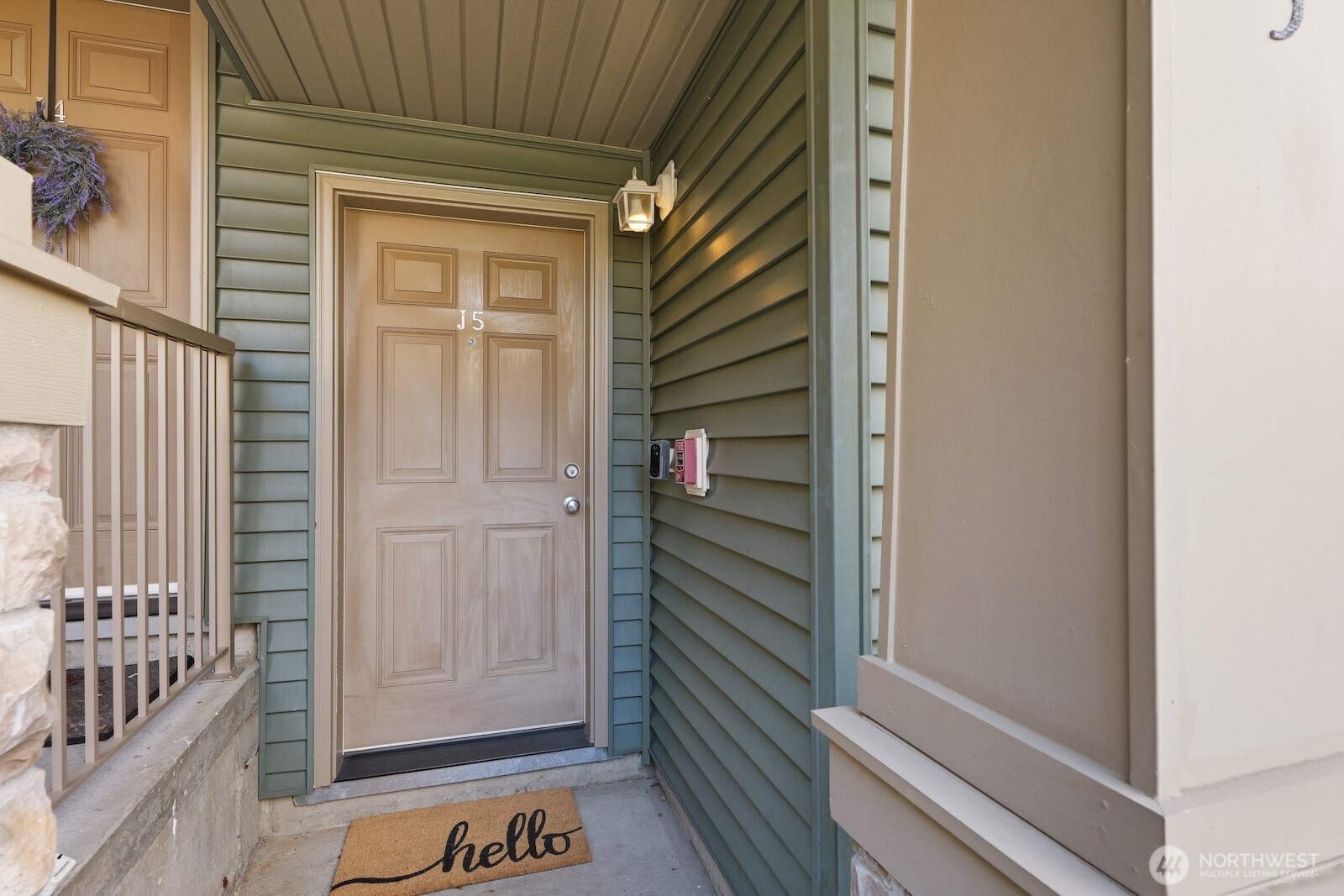 15325 SE 155th Place Unit: J5