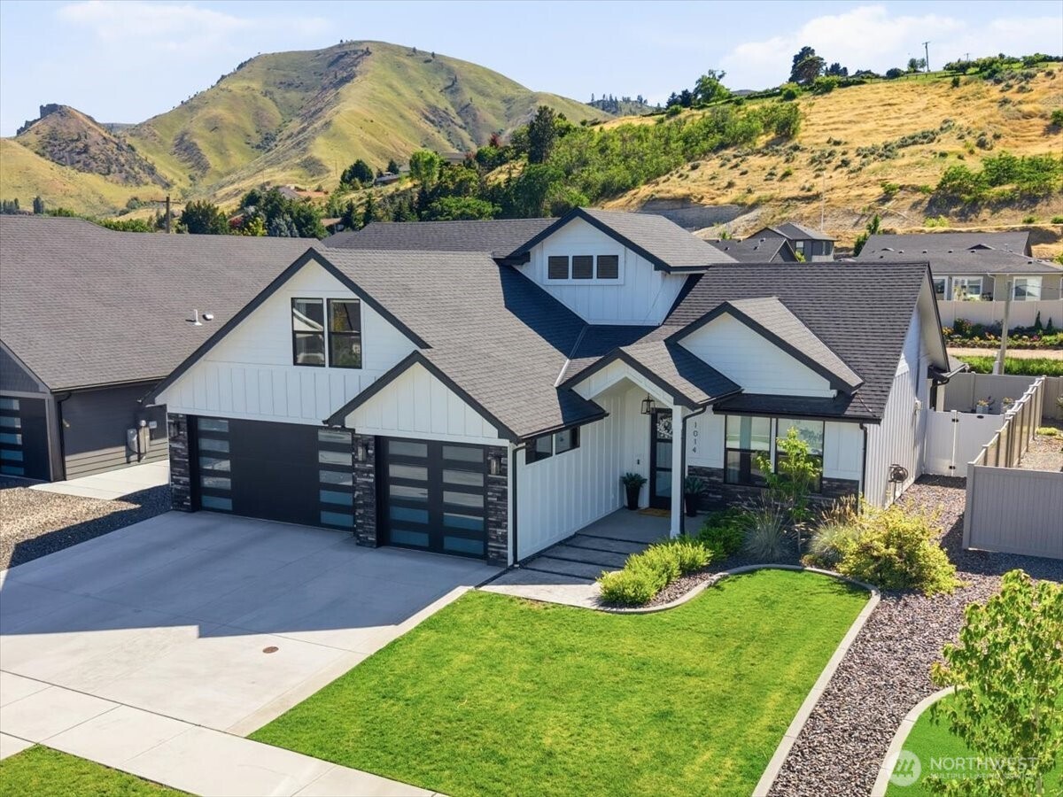 1014 Racine Springs Drive