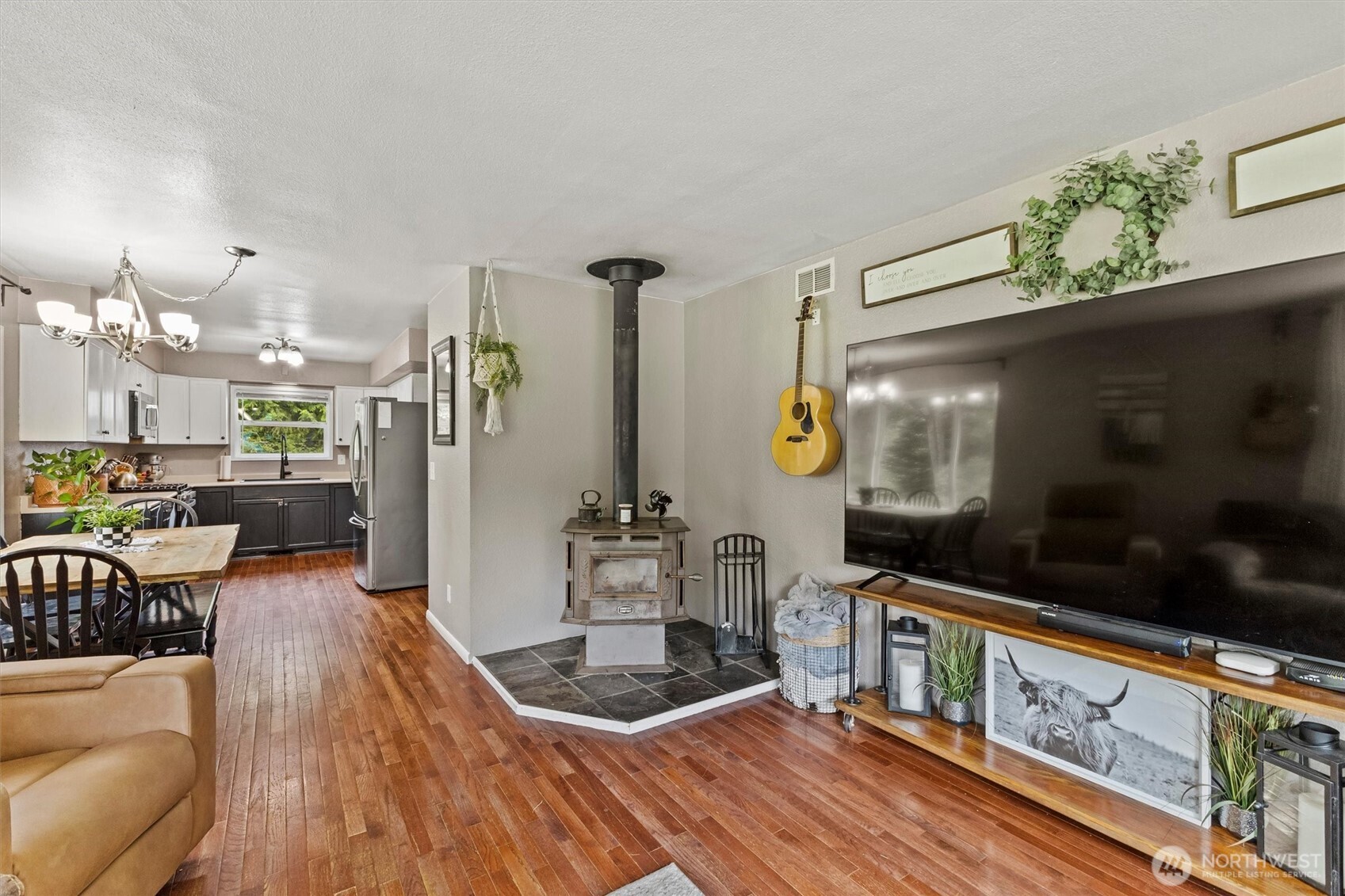 6011 Roberts Road