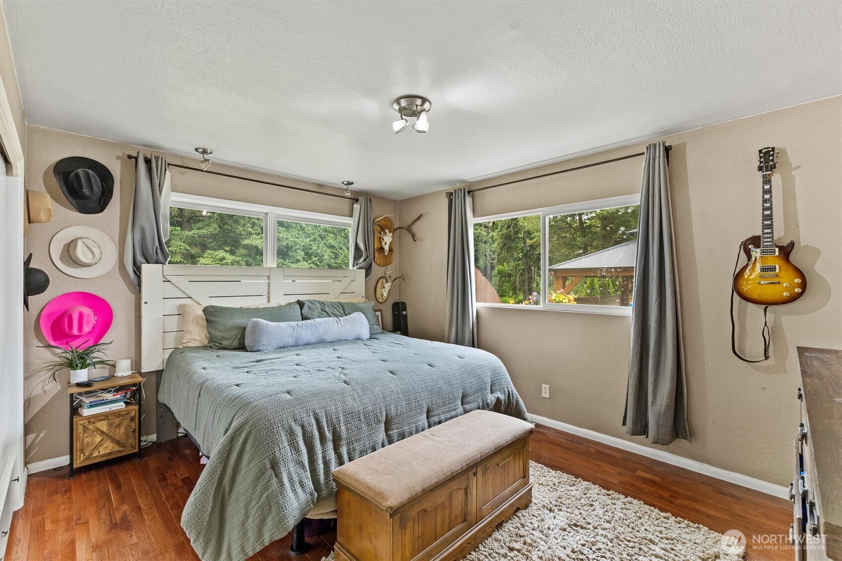 6011 Roberts Road