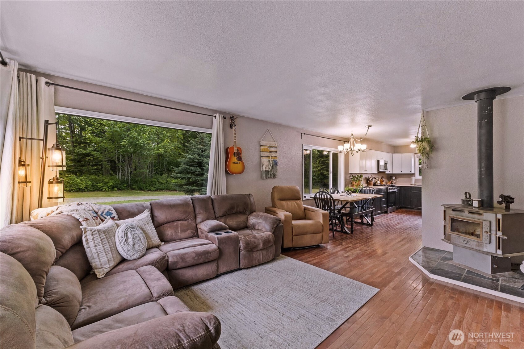6011 Roberts Road