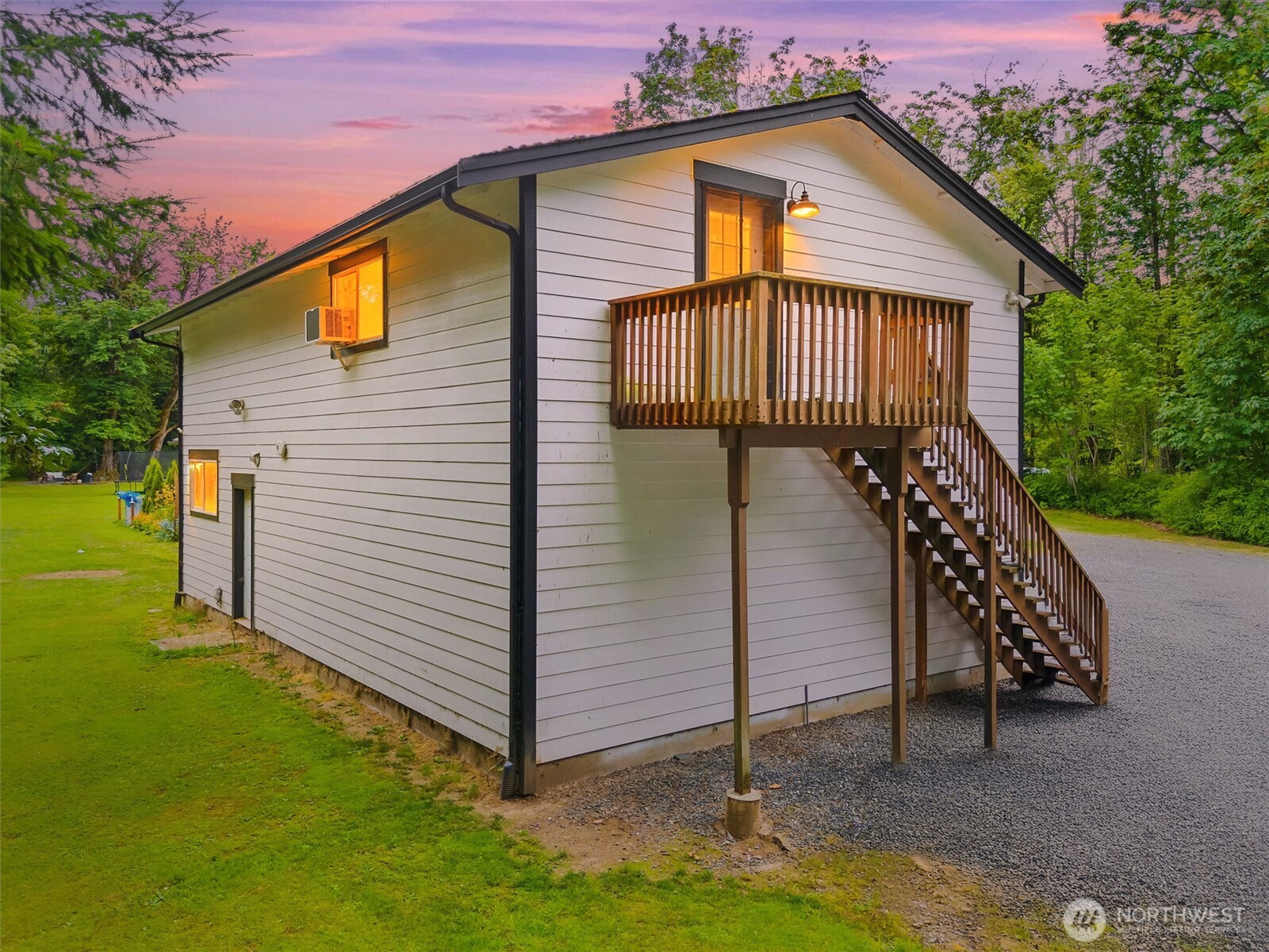 6011 Roberts Road