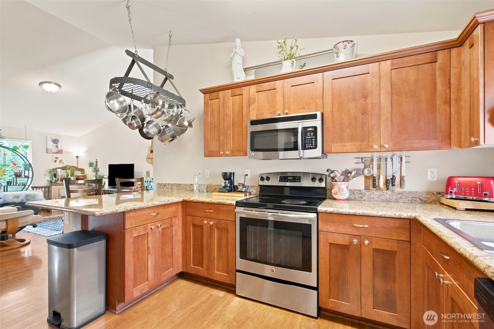 2311 W 12th Street