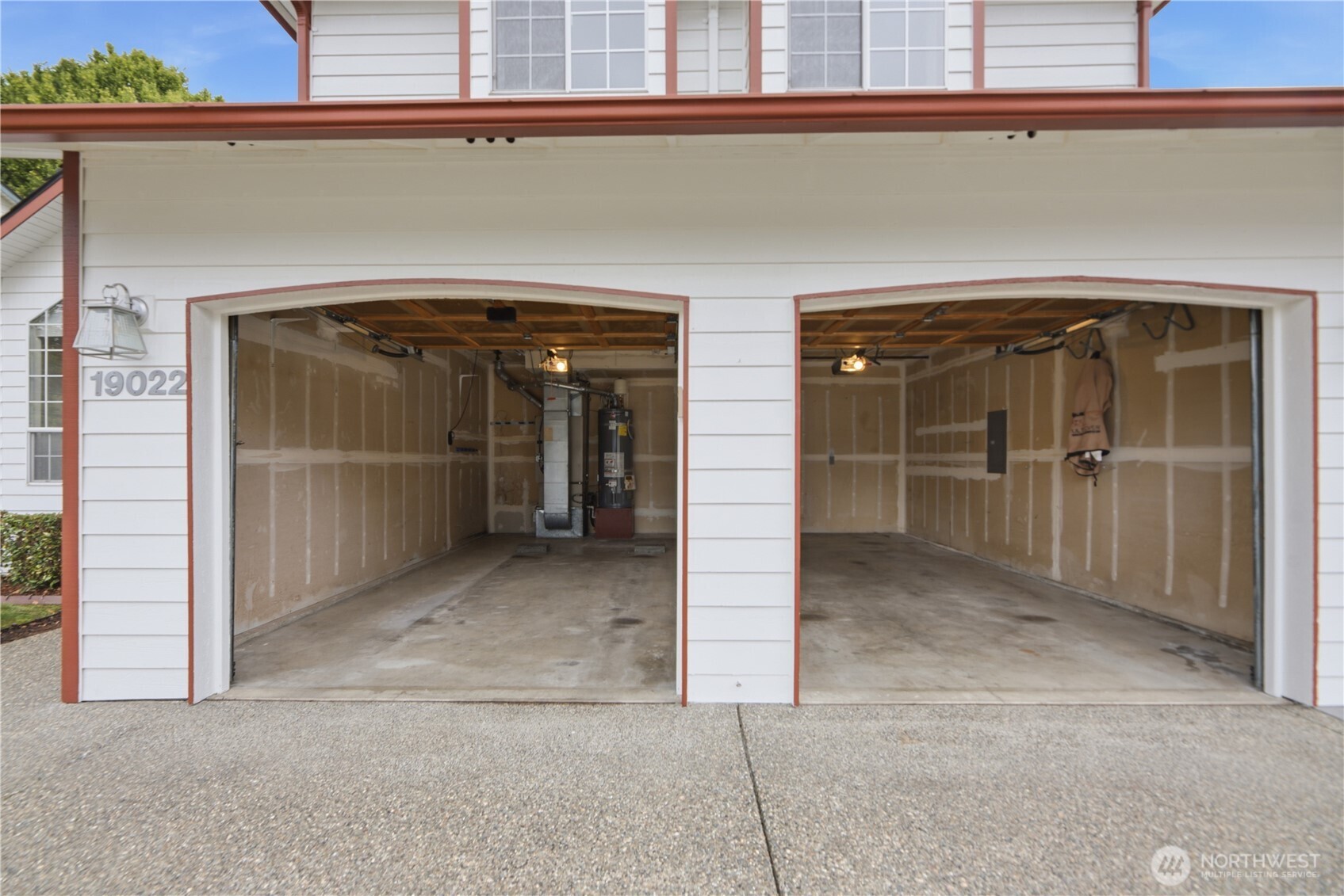 19022 102nd Avenue SW