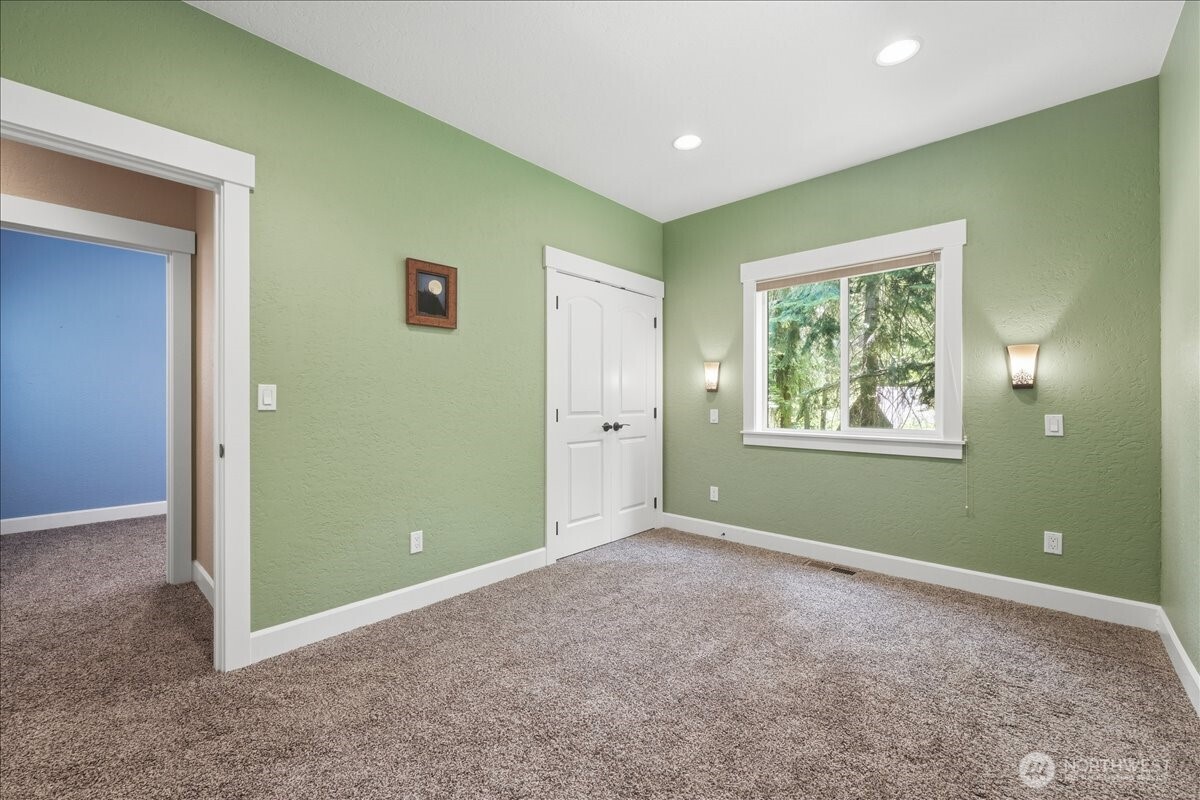 3320 Hansel Lane