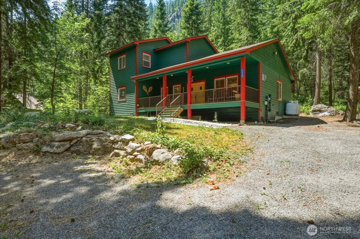 3320 Hansel Lane
