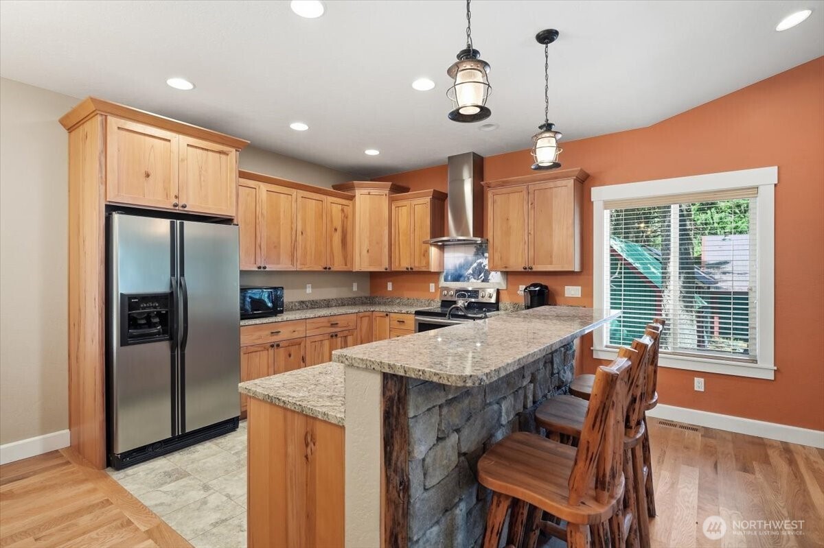 3320 Hansel Lane