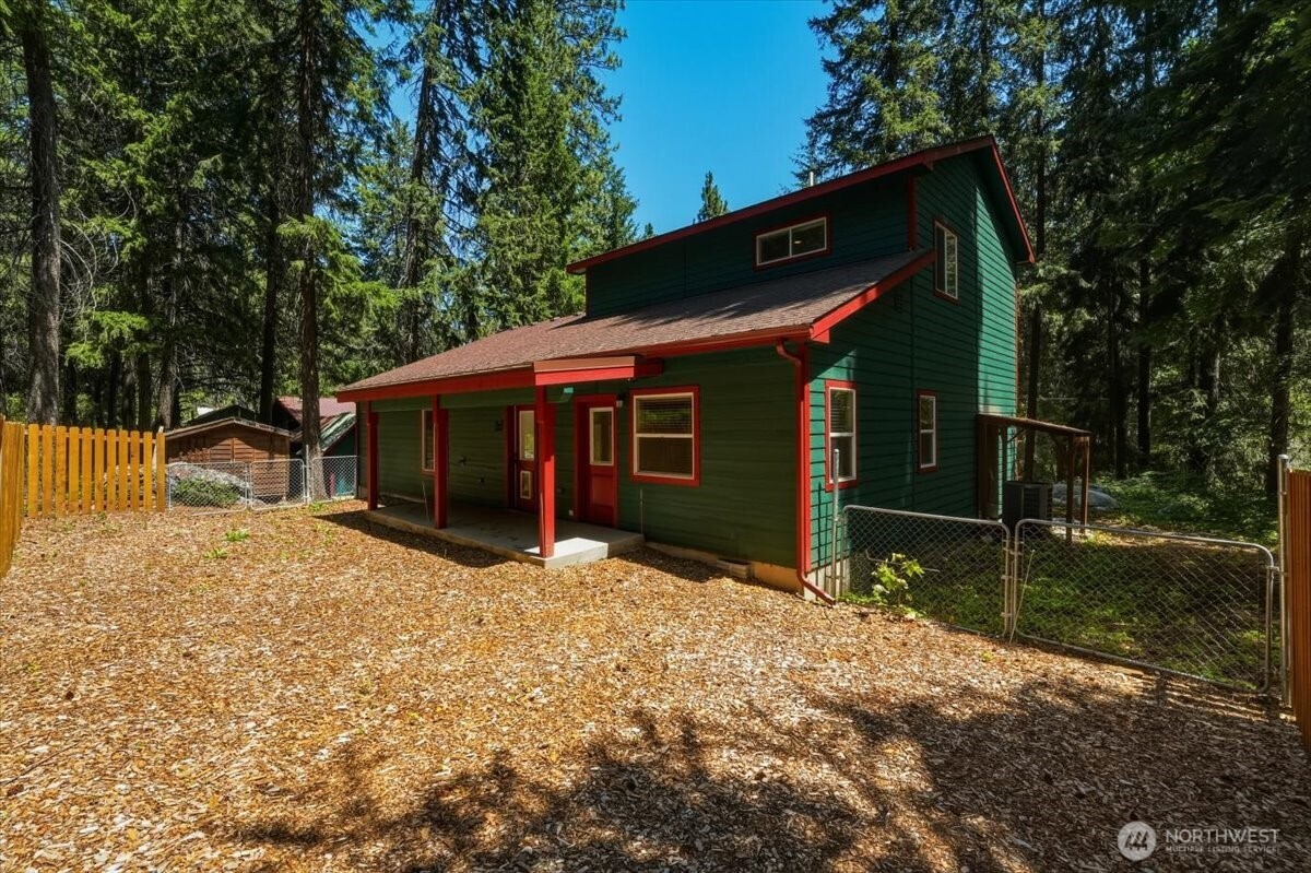 3320 Hansel Lane