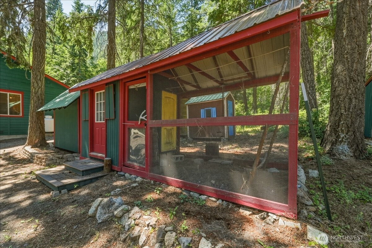 3320 Hansel Lane