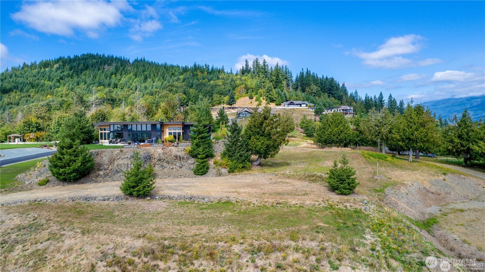 7583 Avalon Heights Way
