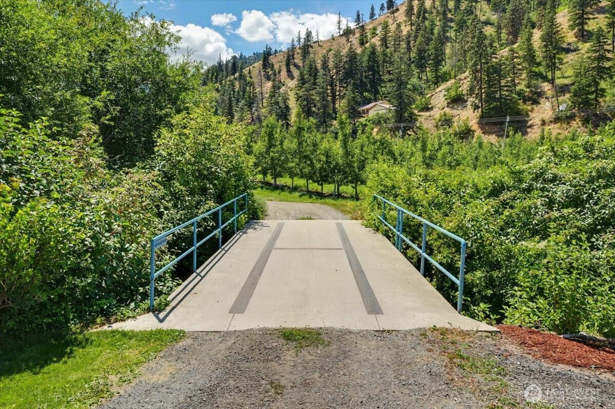 1571 Mission Creek Road