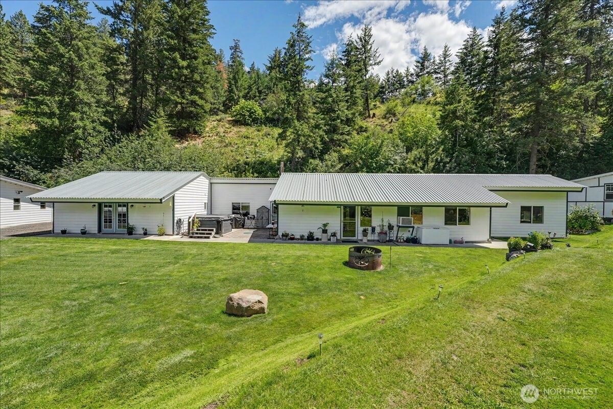 1571 Mission Creek Road