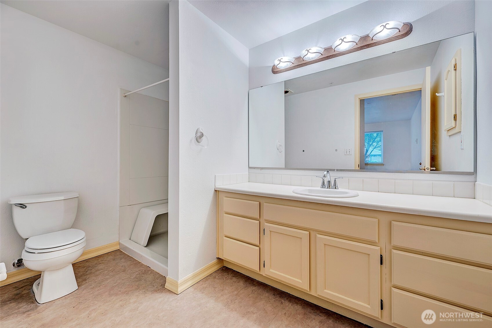 1001 W Casino Road Unit: A103