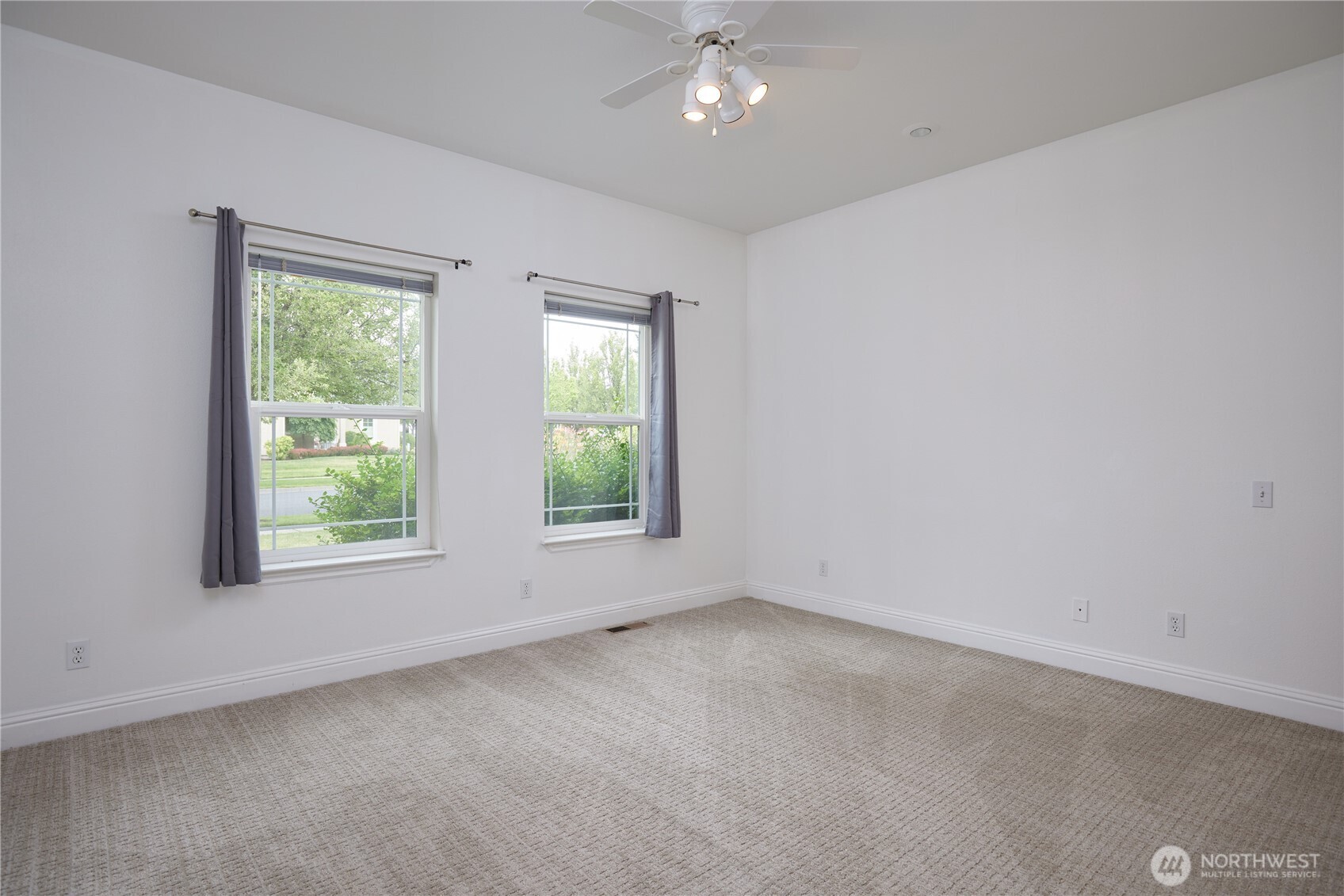 1676 Greenbriar Drive