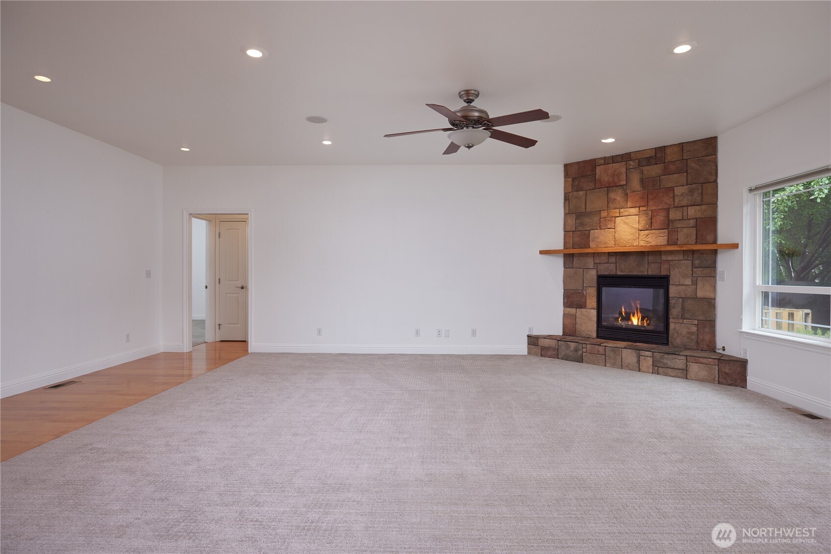 1676 Greenbriar Drive