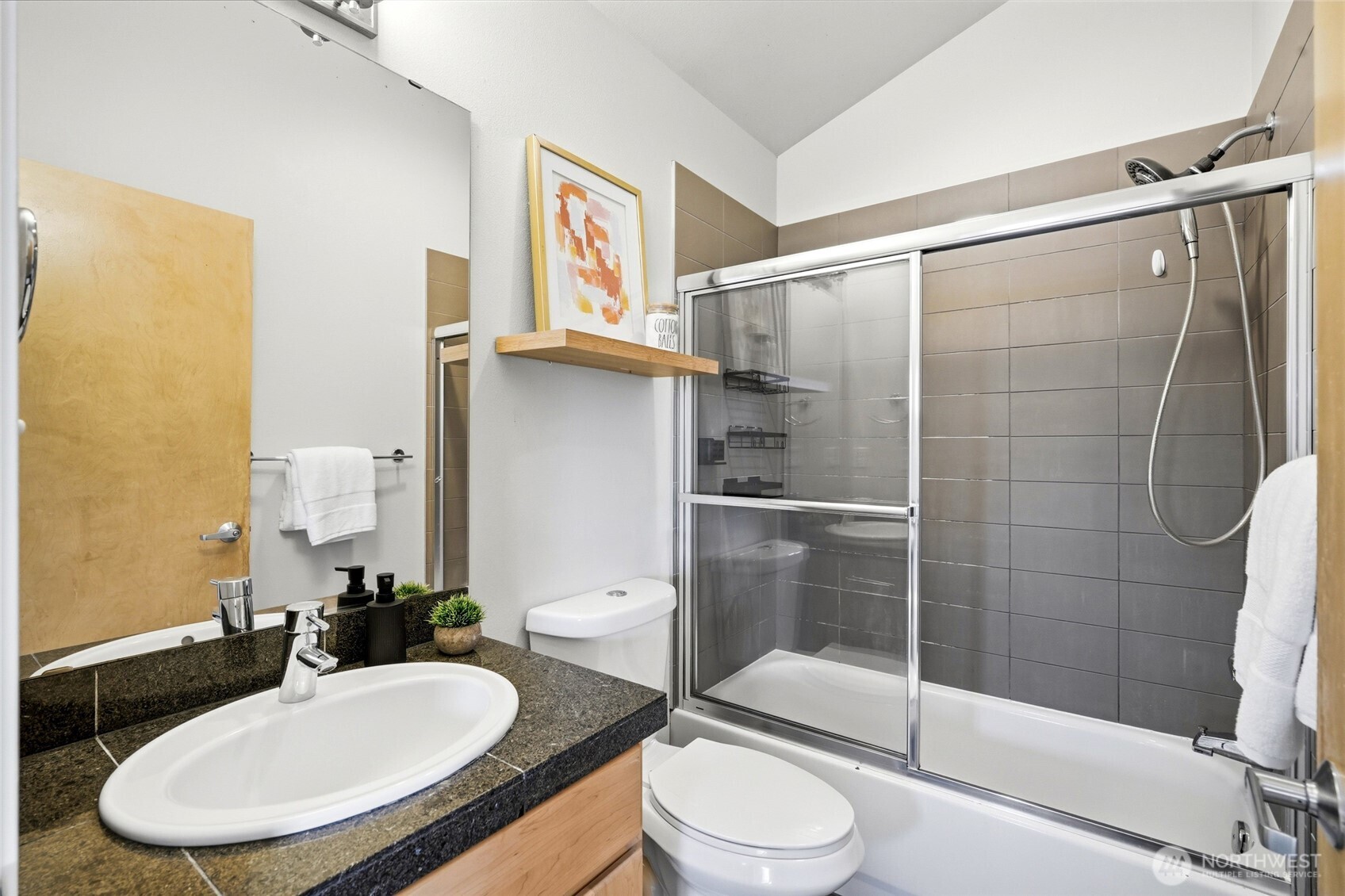 9054 17th Ave SW Unit: A