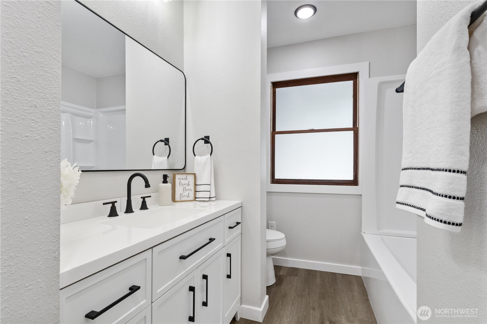 3595 NW Boundary Trail