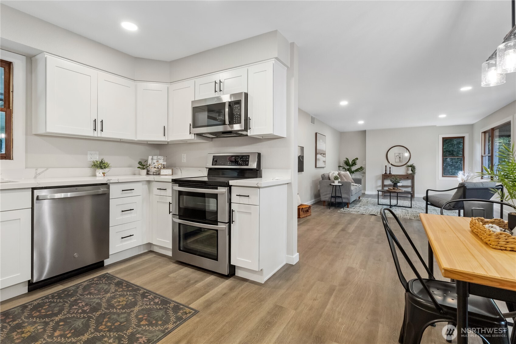 3595 NW Boundary Trail