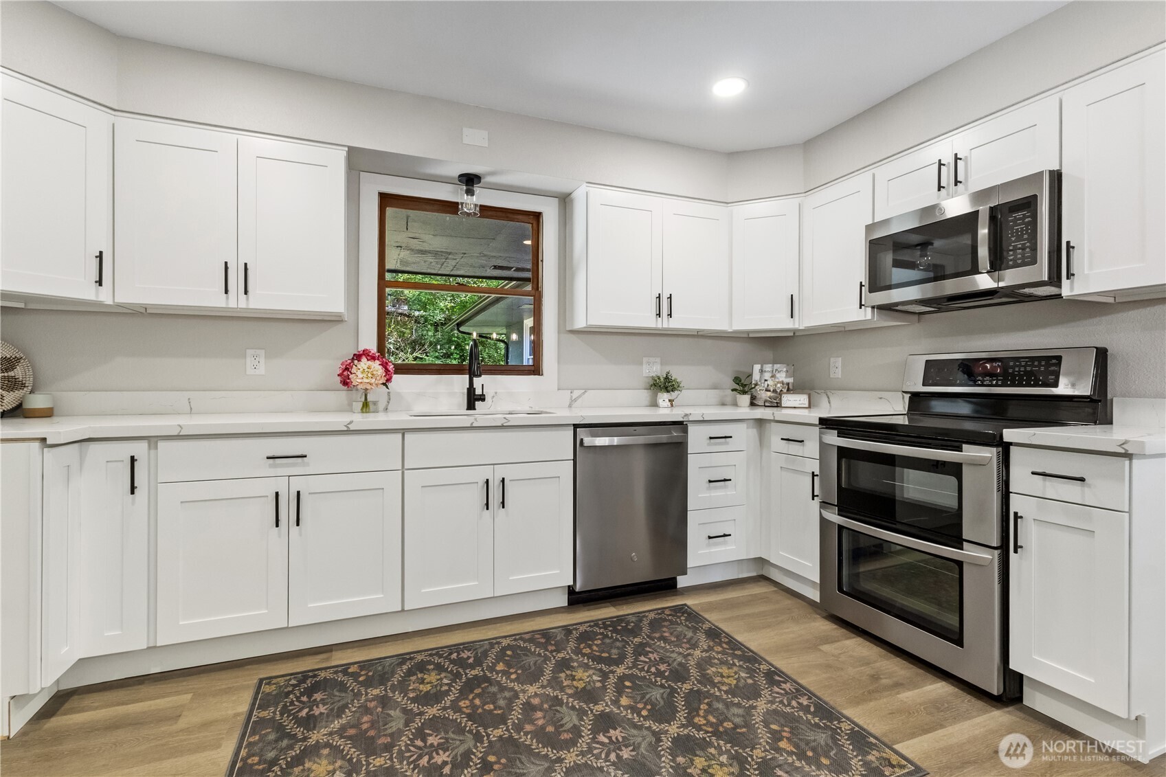 3595 NW Boundary Trail