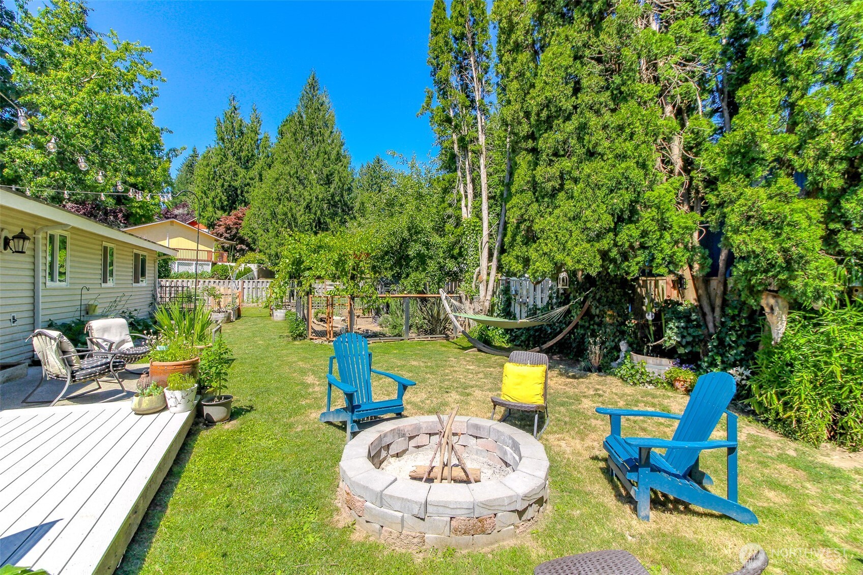 737 NW Firglade Drive