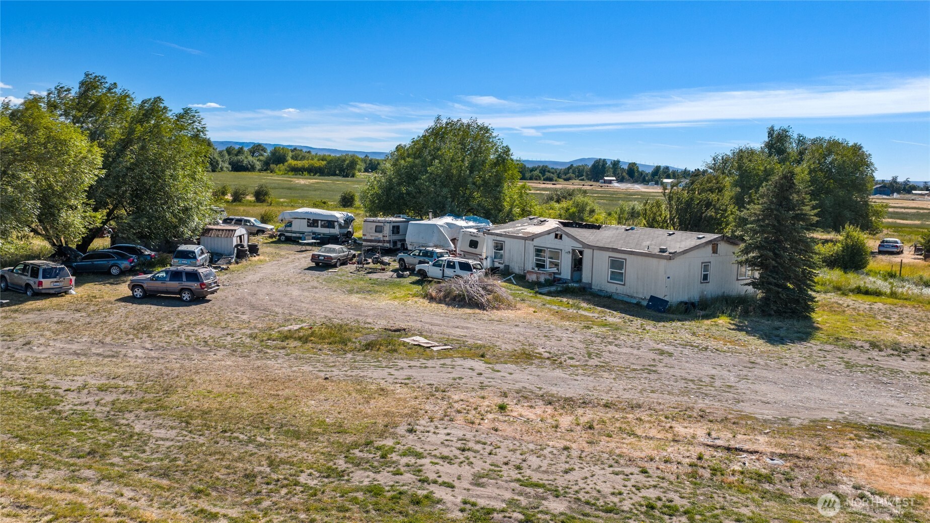 1215 E Sanders Road