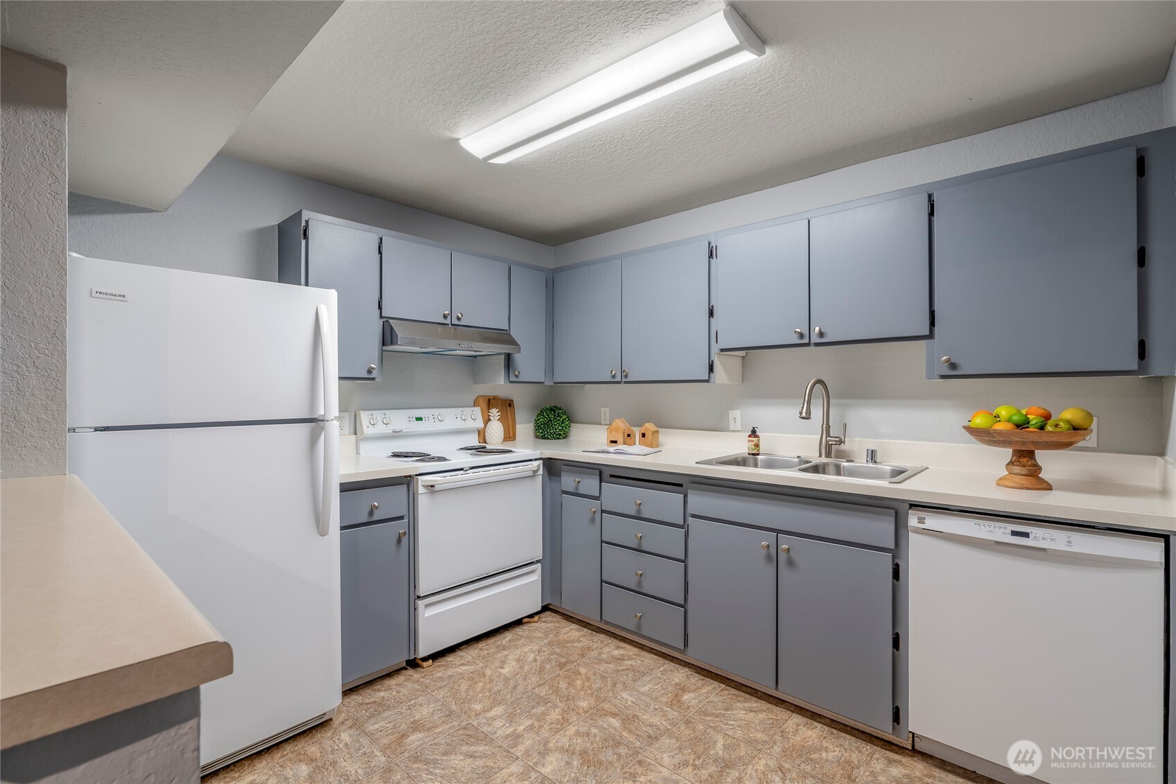 9474 Redmond-Woodinville Road NE