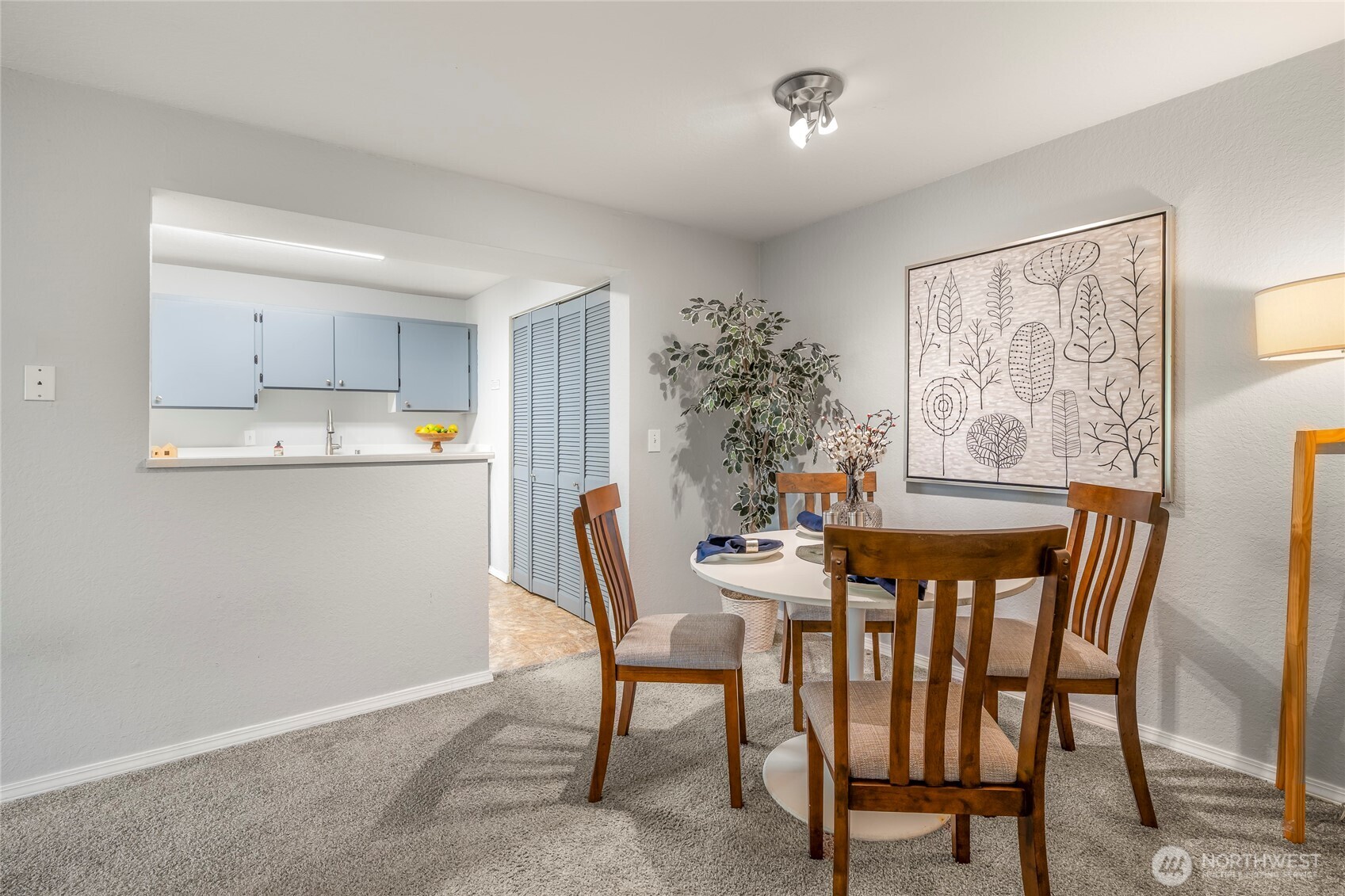 9474 Redmond-Woodinville Road NE