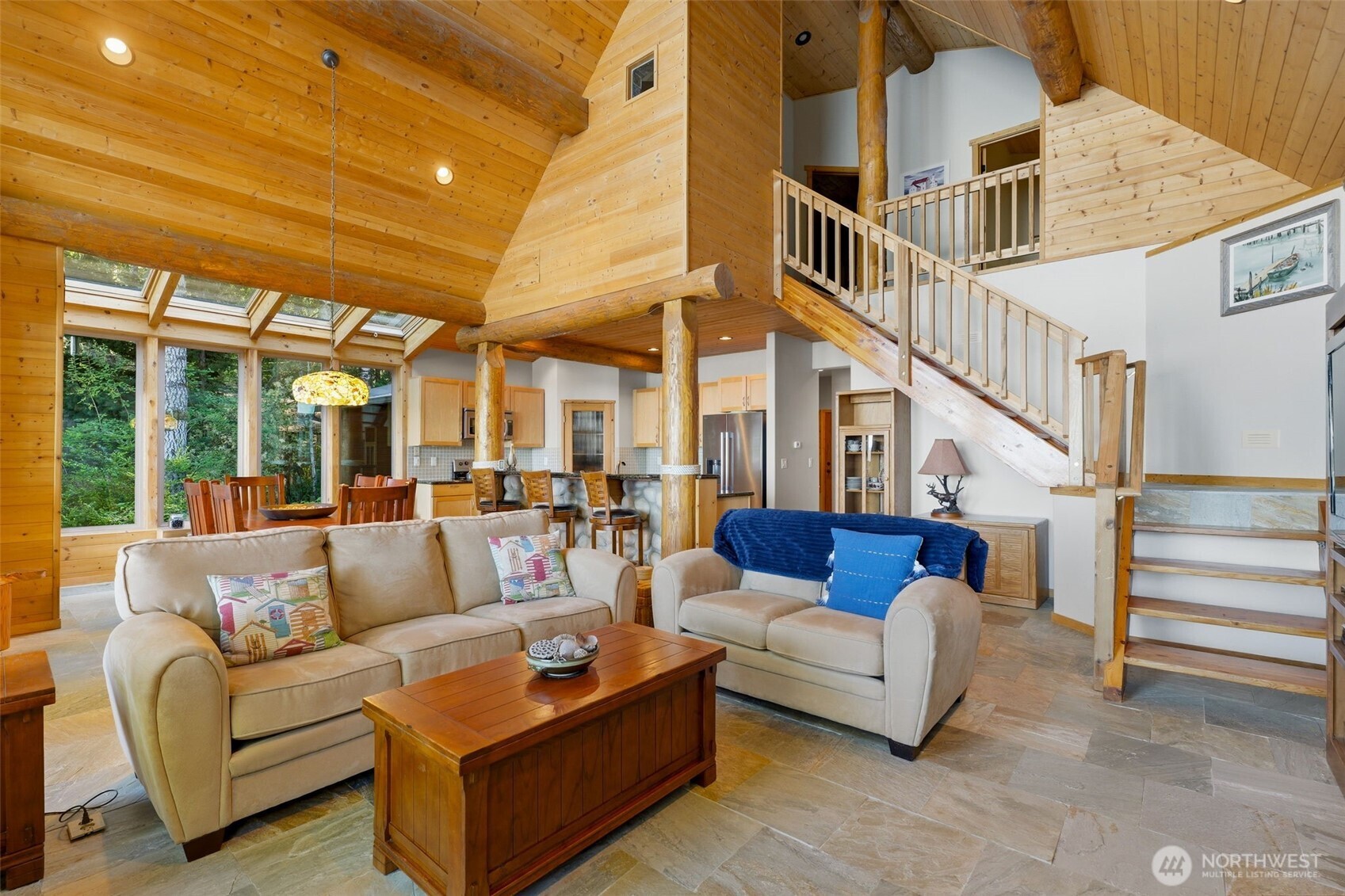 151 E Tamarack Lane